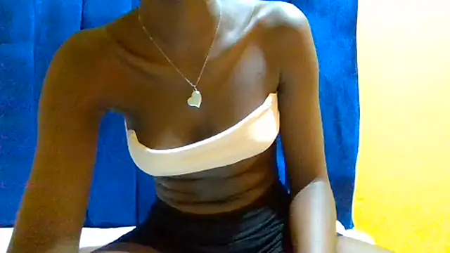 Busty Princess online show from 20, 7, 2026