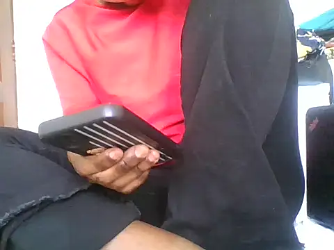 Snapshot of Thandie40 chatting on 30, 3, 2026 Thandie40 online show from 30, 3, 2026