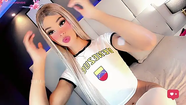 Kornylovee online show from 18, 5, 2026