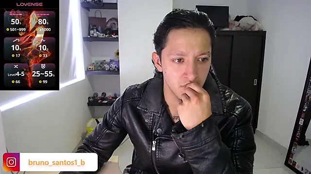 Snapshot of Bruno_santos1 chatting on 3, 4, 2026 Bruno santos1 online show from 3, 4, 2026