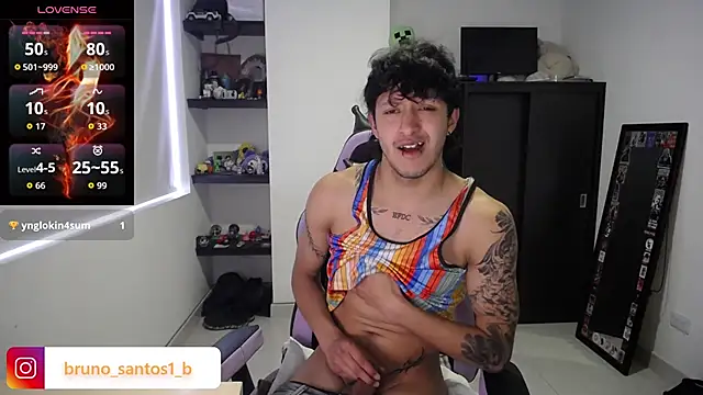 Snapshot of Bruno_santos1 chatting on 11, 4, 2026 Bruno santos1 online show from 11, 4, 2026