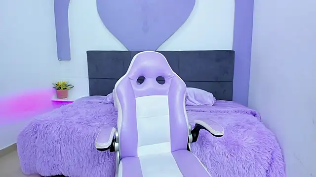 princess skinny  online show from 3, 7, 2026