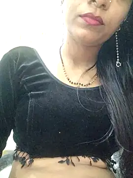 Snapshot of khushi_ji00 chatting on 24, 6, 2026 khushi ji00 online show from 24, 6, 2026