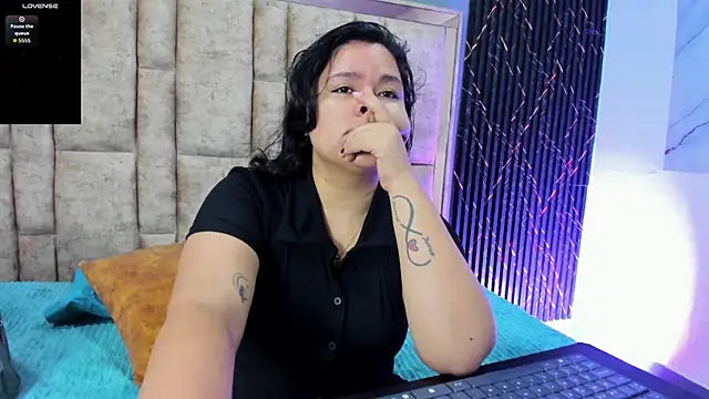 natasha adam21 online show from 12, 7, 2026