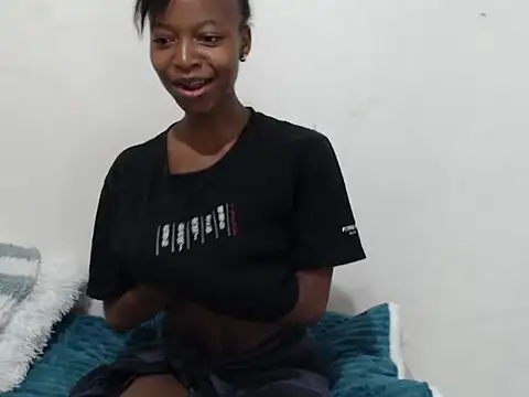 SexyPetite 22 online show from 7, 6, 2026
