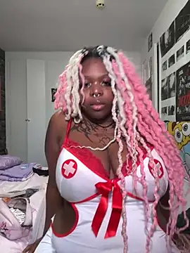 Snapshot of Nyla_xox chatting on 1, 4, 2026 Nyla xox online show from 1, 4, 2026