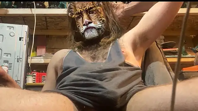 hairyhungnaughtyguy online show from 15, 6, 2026