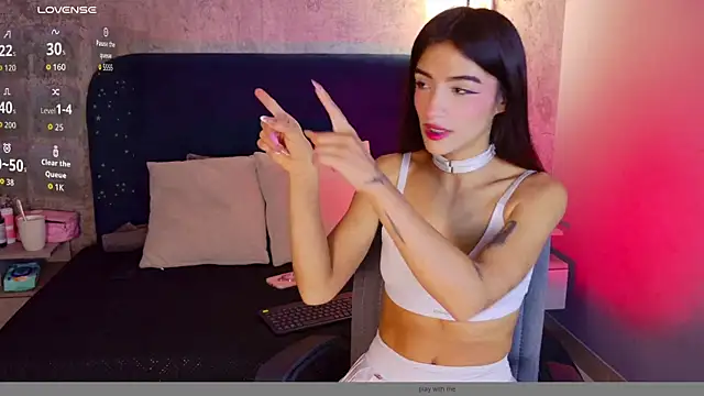 Charlott  18 online show from 24, 6, 2026