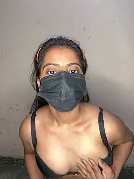 Riya leone online show from 3, 4, 2026