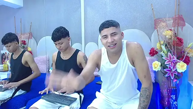 party duo playboy online show from 20, 4, 2026
