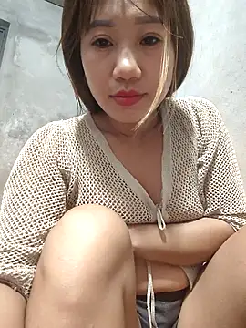 xinhxinh-cute online show from 11, 5, 2026