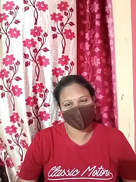 Snapshot of Latha_lovely chatting on 1, 4, 2026 Latha lovely online show from 1, 4, 2026