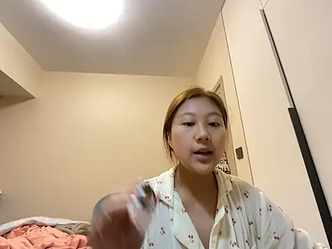 tutu512 online show from 19, 4, 2026