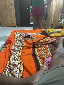 beautifulqueen12 online show from 2, 4, 2026