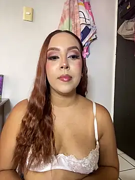 Snapshot of victoria_luxx_ chatting on 16, 4, 2026 victoria luxx online show from 16, 4, 2026