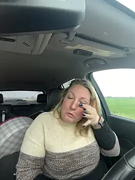 Snapshot of sweetkacibaby chatting on 12, 4, 2026 sweetkacibaby online show from 12, 4, 2026