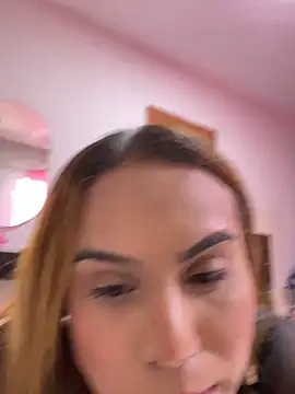 Jullyanaximeness online show from 10, 6, 2026