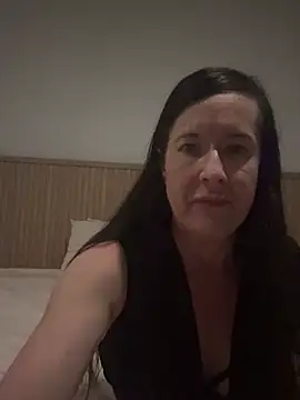 lounostrings online show from 2, 5, 2026