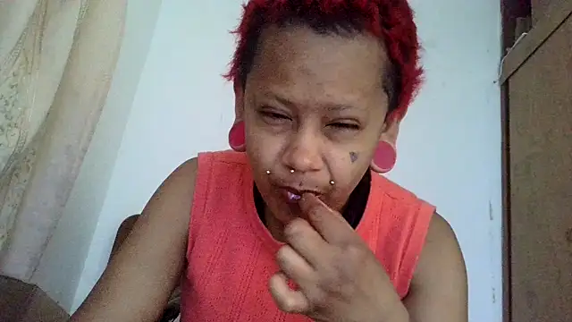 Snapshot of xblackstarX1 chatting on 11, 7, 2026 xblackstarX1 online show from 11, 7, 2026