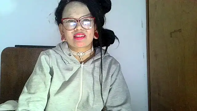 Snapshot of xblackstarX1 chatting on 26, 7, 2026 xblackstarX1 online show from 26, 7, 2026