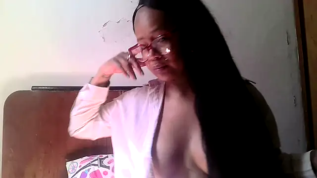 Snapshot of xblackstarX1 chatting on 1, 8, 2026 xblackstarX1 online show from 1, 8, 2026