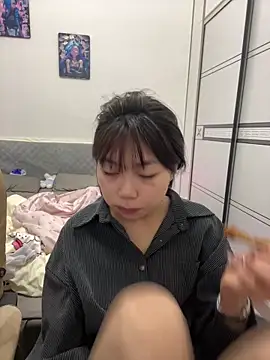 Snapshot of RaTnT chatting on 13, 4, 2026 RaTnT online show from 13, 4, 2026