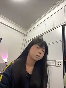 Snapshot of RaTnT chatting on 15, 4, 2026 RaTnT online show from 15, 4, 2026