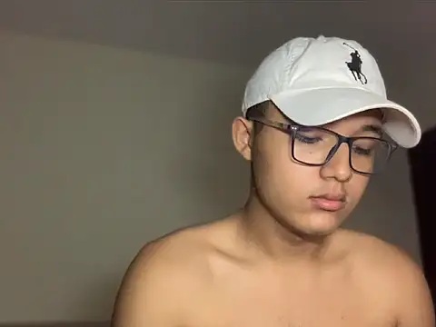 Chriis 18 online show from 21, 4, 2026