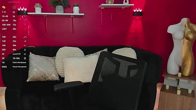 Sofia Velvetx online show from 24, 4, 2026