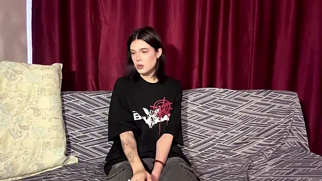 DreamyPair online show from 28, 5, 2026