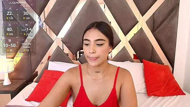Snapshot of SaraStevenn chatting on 27, 5, 2026 SaraStevenn online show from 27, 5, 2026