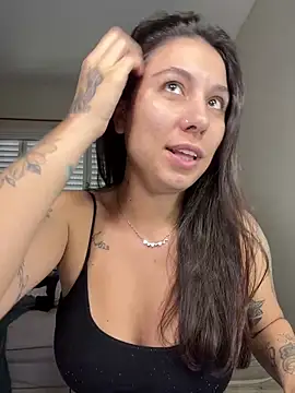 Carolzinhalux69 online show from 27, 4, 2026