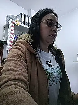 Snapshot of Violeta--7 chatting on 2, 6, 2026 Violeta--7 online show from 2, 6, 2026