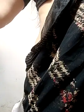 Sexyy Bhabhi 143 online show from 6, 5, 2026