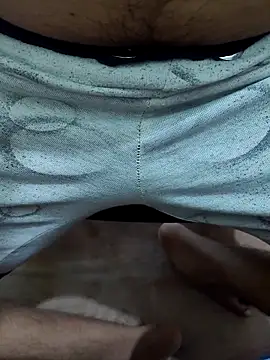 Snapshot of sweetcock180 chatting on 28, 3, 2026 sweetcock180 online show from 28, 3, 2026