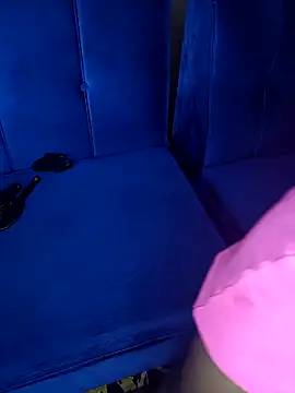 Snapshot of spankingsbee chatting on 7, 4, 2026 spankingsbee online show from 7, 4, 2026