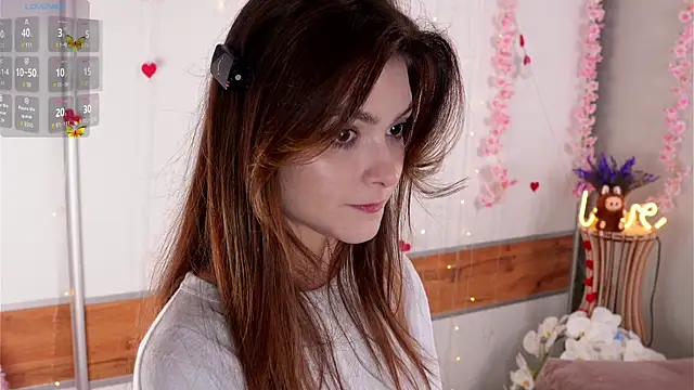 CherlyGuss online show from 23, 6, 2026