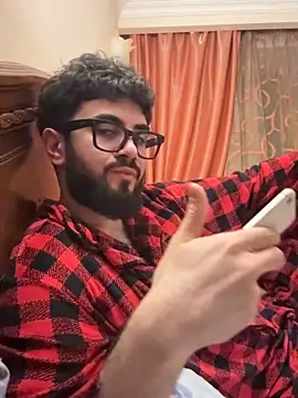 suckmybehigh online show from 17, 4, 2026