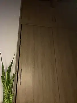 mysticgyal  online show from 7, 4, 2026