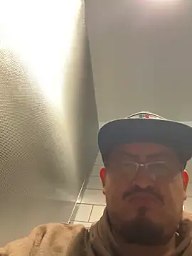 GGGRICHGGG online show from 25, 4, 2026