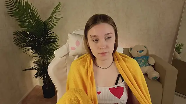 SweetieBlush online show from 25, 4, 2026