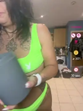 IvyBelleMilf online show from 27, 6, 2026