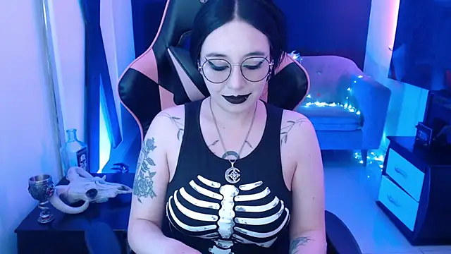 Nyxnocturne online show from 17, 6, 2026