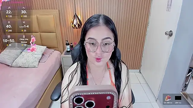 Snapshot of SAMANTHAFIORE2 chatting on 26, 5, 2026 SAMANTHAFIORE2 online show from 26, 5, 2026