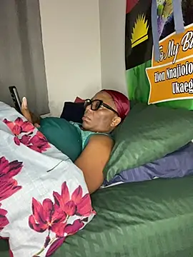 BoobsQueeen online show from 1, 7, 2026