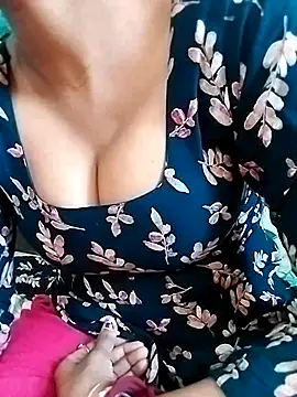 Radhika-sexy2 online show from 7, 4, 2026