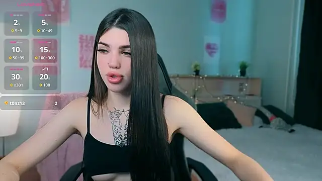 Snapshot of molly_rettyy chatting on 23, 6, 2026 molly rettyy online show from 23, 6, 2026