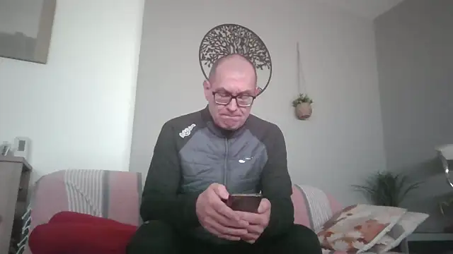 guiss3 online show from 7, 5, 2026
