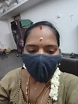 Snapshot of Tamil_Sangeetha chatting on 8, 6, 2026 Tamil Sangeetha online show from 8, 6, 2026