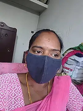 Snapshot of Tamil_Sangeetha chatting on 17, 6, 2026 Tamil Sangeetha online show from 17, 6, 2026